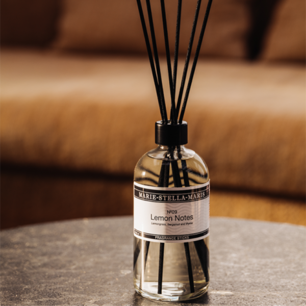 Fragrance Sticks Lemon Notes