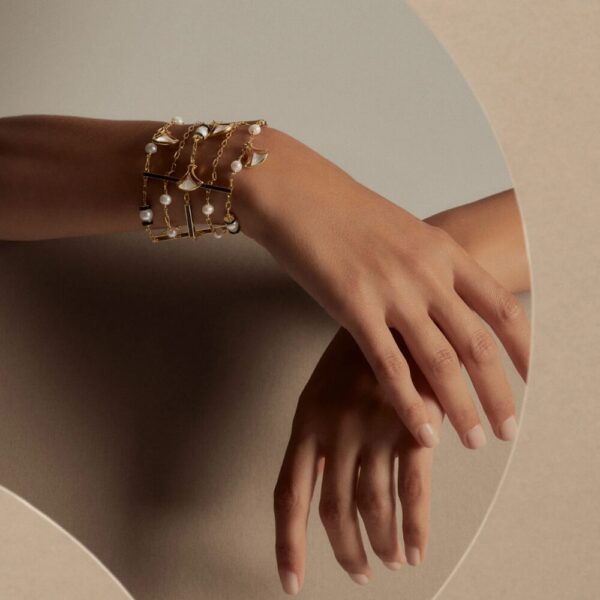 Larcade Cuff Clear crystal, 18k gold plated